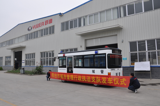 河北邢臺(tái)：移動(dòng)警務(wù)室接車(chē)，開(kāi)啟市容市貌治理