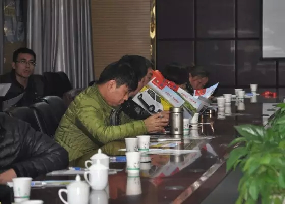 躍迪集團回饋家鄉(xiāng)父老—暨“金”冬臘月招商、訂貨、動銷大會河北站勝利召開