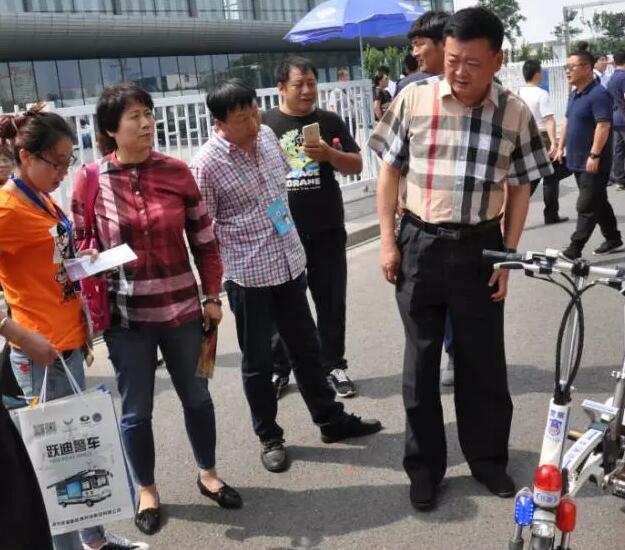 躍迪移動測速卡口、躍迪定制智能人臉識別成為本屆警用裝備博覽會焦點