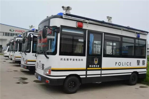 移動警務室