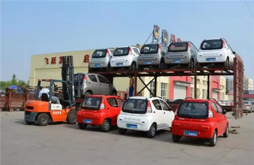 電動(dòng)轎車