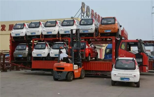 電動(dòng)轎車