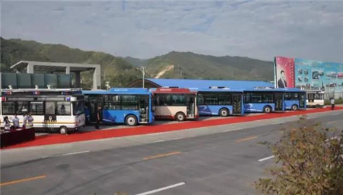 電動公交車