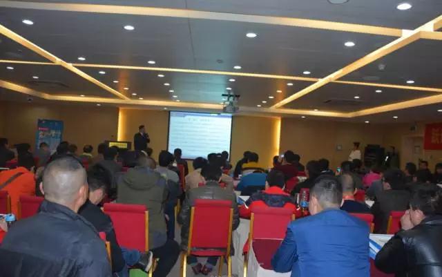 躍迪智能家族集結(jié)亮相鄭州展，萬人見證，共贏未來