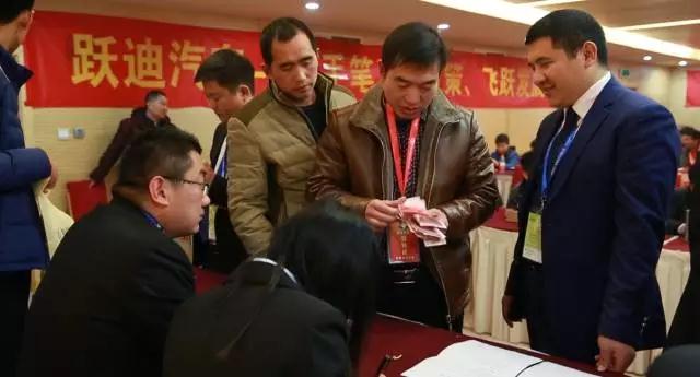 躍迪智能家族集結(jié)亮相鄭州展，萬人見證，共贏未來