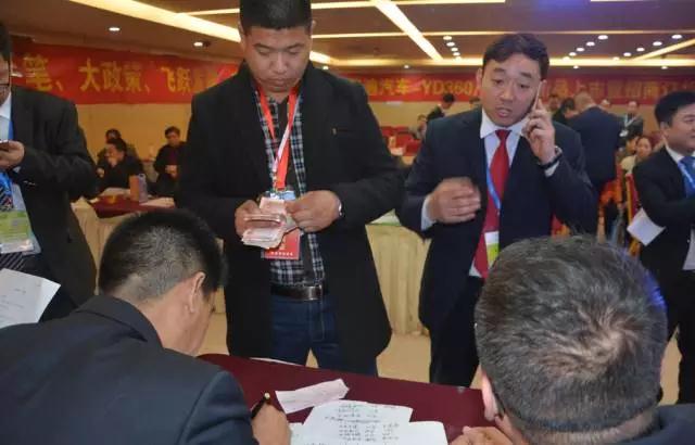 躍迪智能家族集結(jié)亮相鄭州展，萬人見證，共贏未來