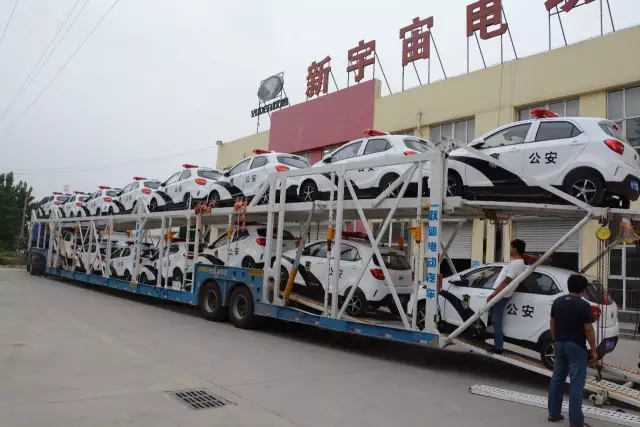 電動警務車準備發(fā)車中