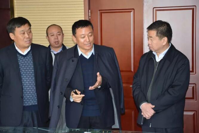 石家莊市委常委、統(tǒng)戰(zhàn)部長王韶華一行蒞臨躍迪集團參觀指導(dǎo)