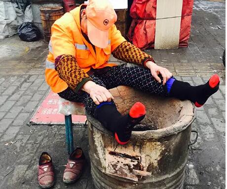 今天，躍迪向平凡而偉大的他們——環(huán)衛(wèi)工人致敬！