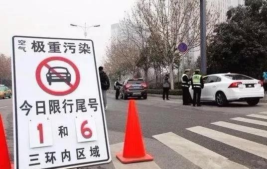 重要發(fā)布！燃油車2050年或?qū)⑼耸?！全?00多城市已限行！