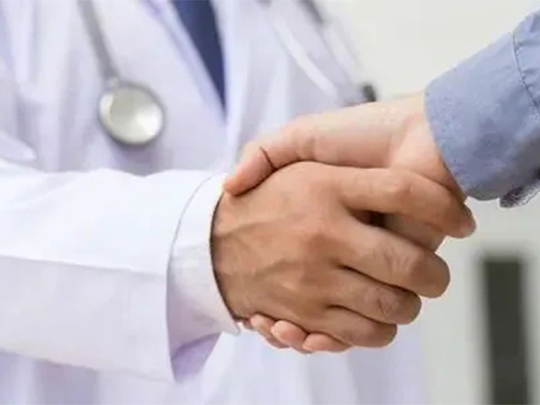 身邊的同行醫(yī)生都悄悄地成網(wǎng)紅了？別急，其實(shí)你也可以！