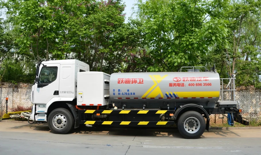 躍迪純電動(dòng)高壓清洗車—以高壓之力，凈城市之塵