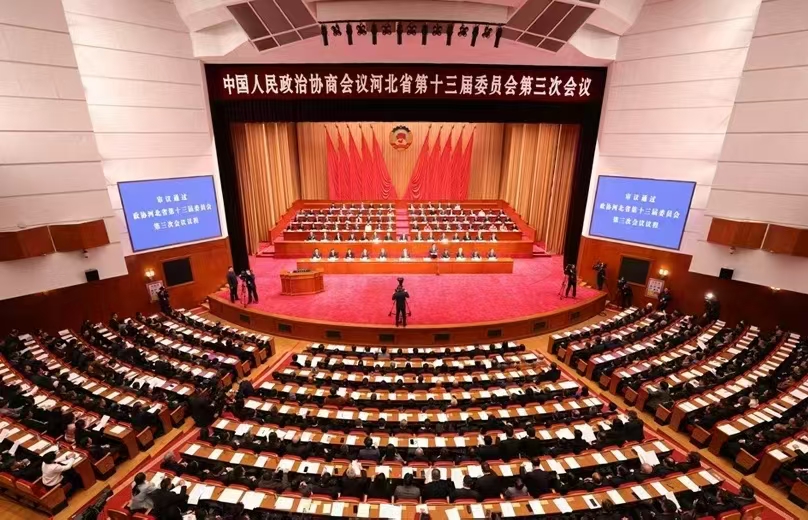 河北省政協(xié)十三屆三次會議開幕：河北省政協(xié)委員、躍迪集團董事長呂洪濤參加會議并接受采訪